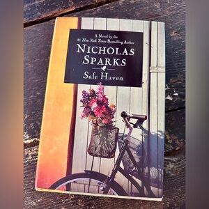 Nicholas Sparks Safe Haven Hardcover Book